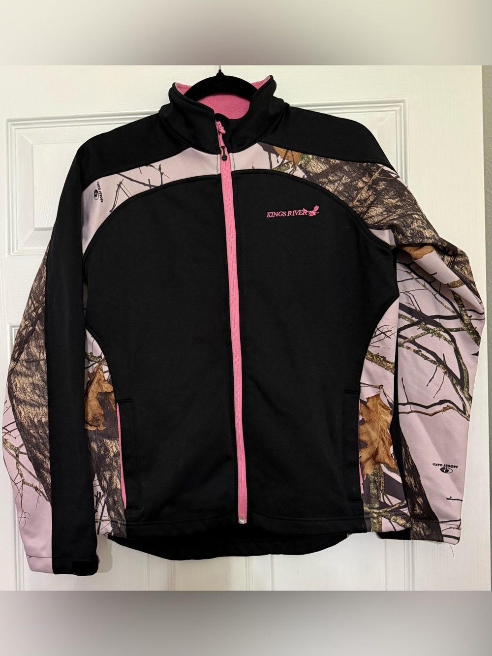 Women's Black & Pink Camo Softshell Jacket